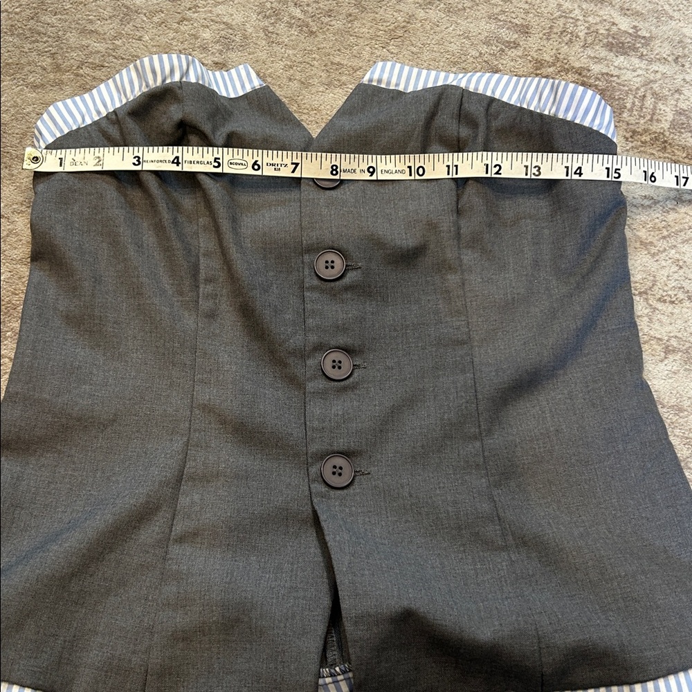 Superdown Imogen Top Gray Strapless Button-Front … - image 7